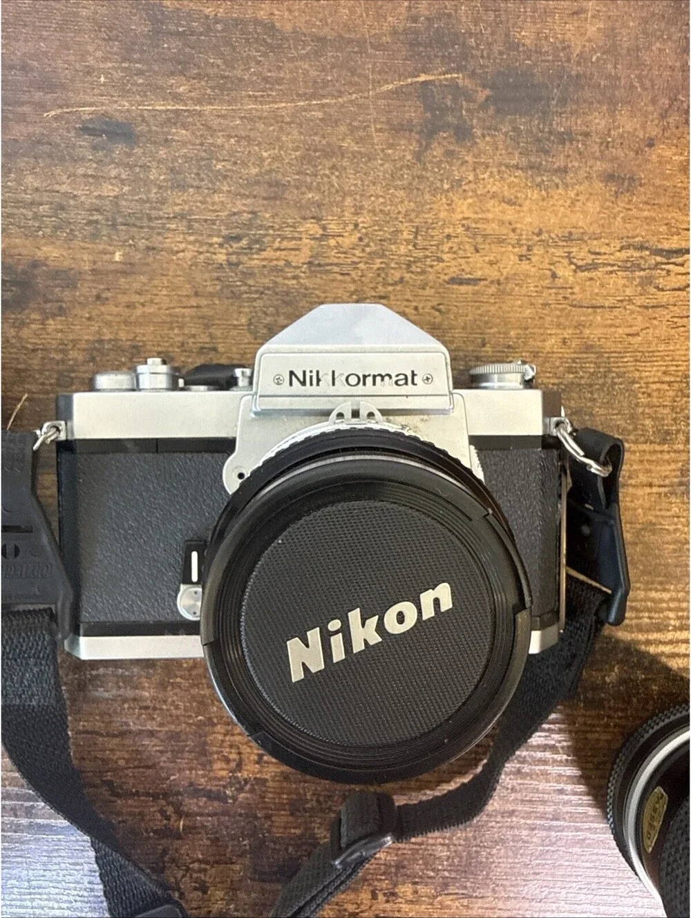 Nikkormat 35mm Film Camera Bundle 43‑86mm Zoom + 50mm Lens Flash Bag Tested
